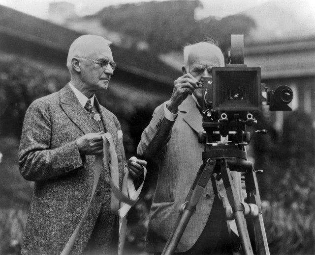  The photo company founder George Eastman Kodak and Thomas Edison