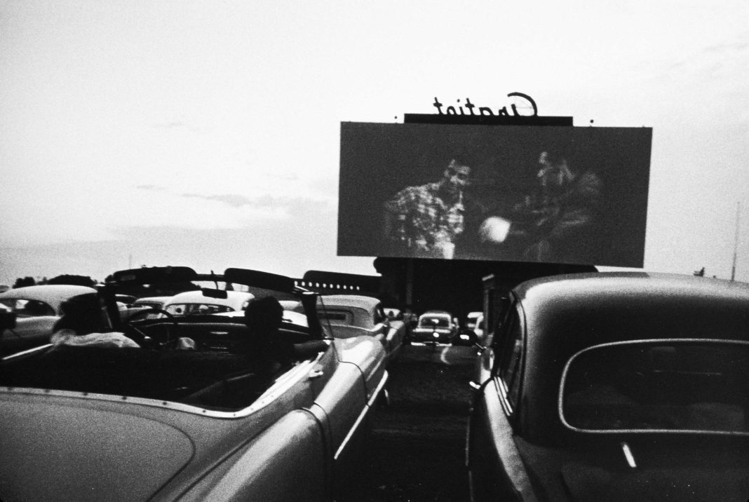 Авто-кинозал, Детройт, 1955